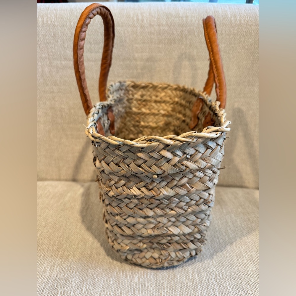 Woven Straw Tote Bag with Tan Leather Handles - Picture 3 of 6